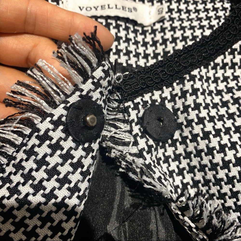 🖤 VOYELLES BLACK & WHITE CHECKERED FRINGE FALL BLAZER JACKET! - Picture 8 of 11